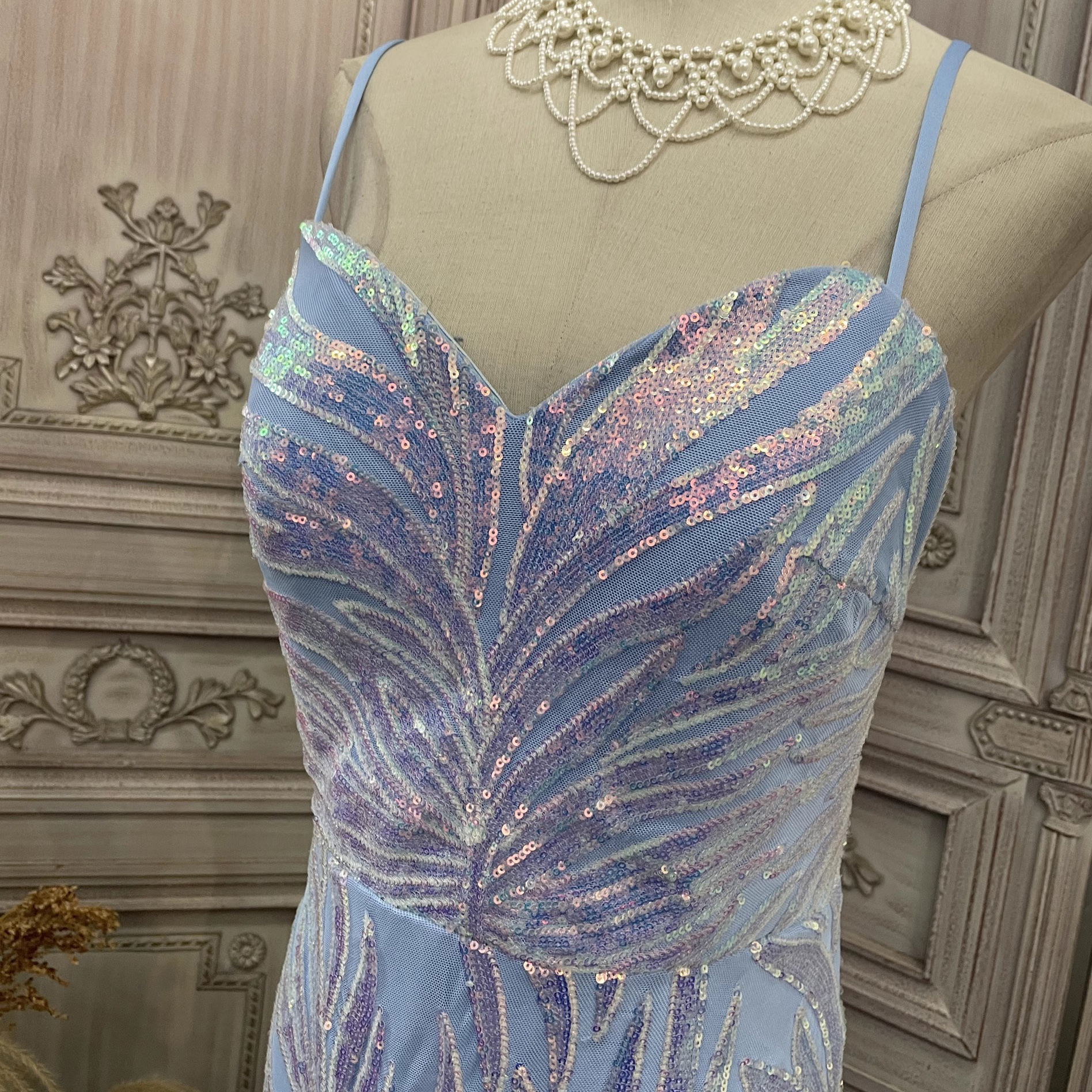 Custom Blue Sequins Halter Long Gowns Manufacturer (2)