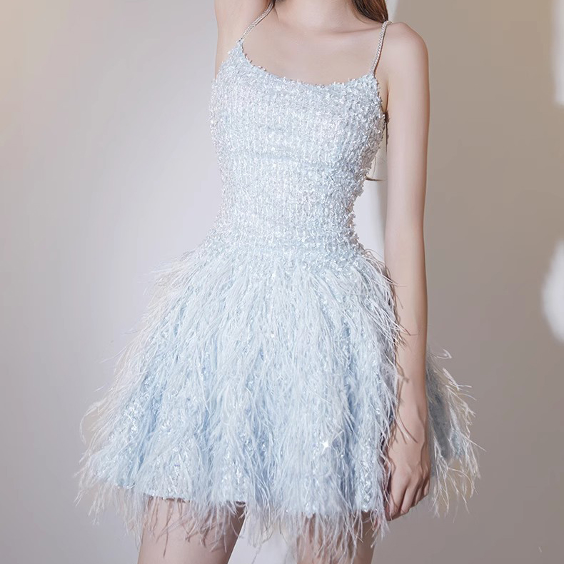 Custom Feather Halter Dress Manufacturer (3)