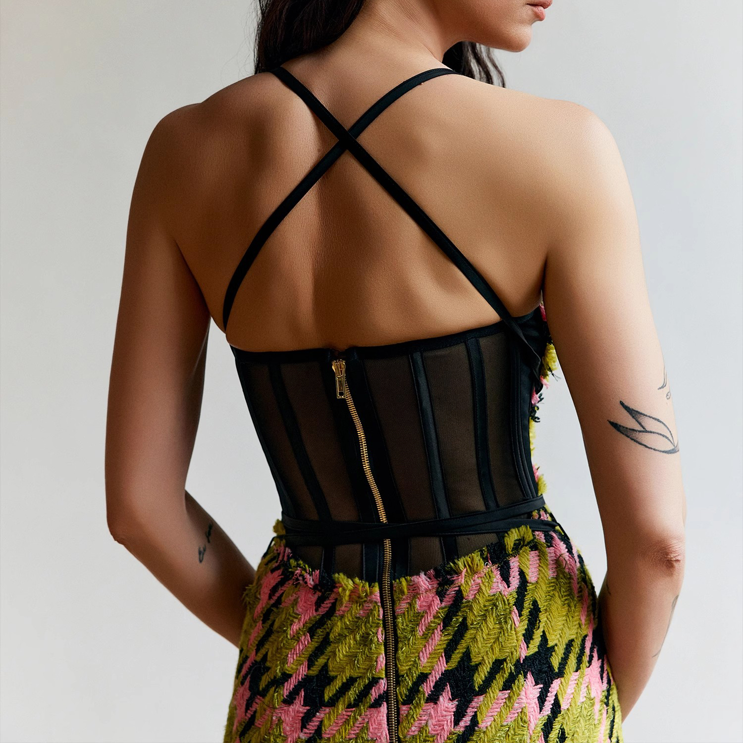 Custom Lace Up Chiffon Halter Skirt Manufacturer (4)