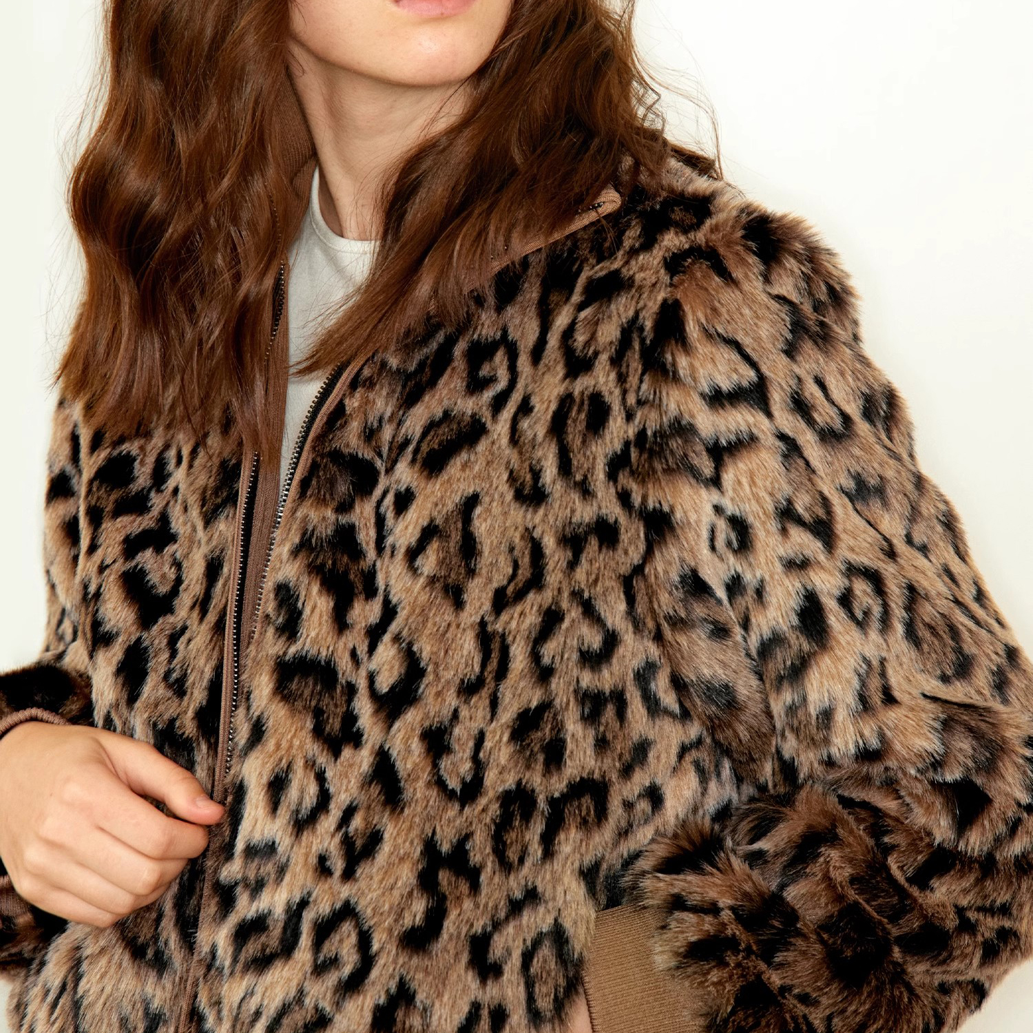 Custom Leopard Fur Dark Brown Coat Manufacturer (7)