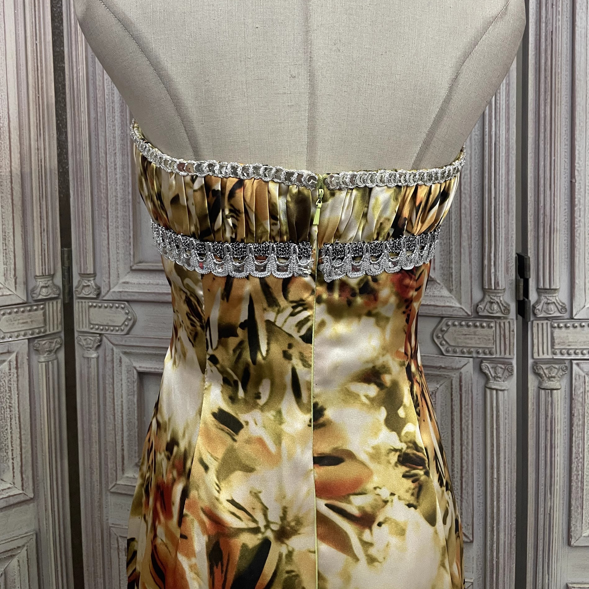 Custom Silk Satin Printed Mini Dress Manufacturer (3)